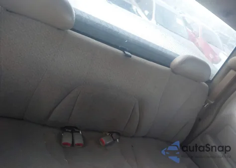 2002 Chevrolet Silverado 1500 из США, поврежденный, VIN 2GCEK19V221196549